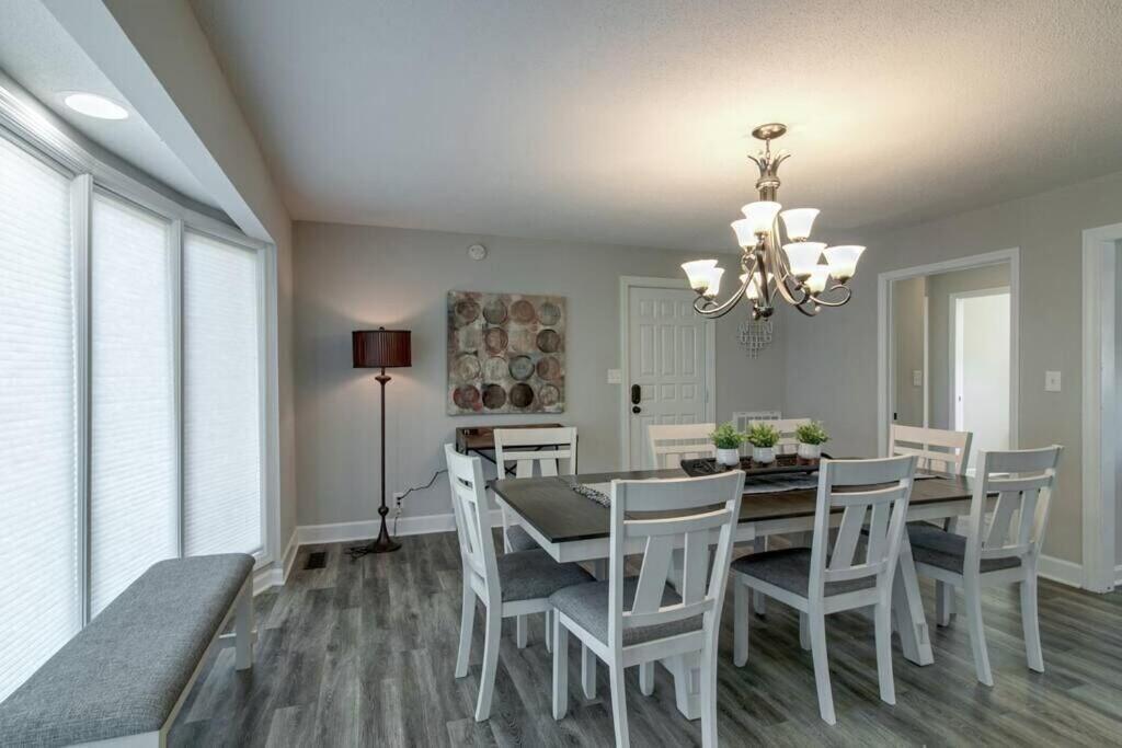 The Residence At Hilltop Acres - Clarksville, Tn ภายนอก รูปภาพ