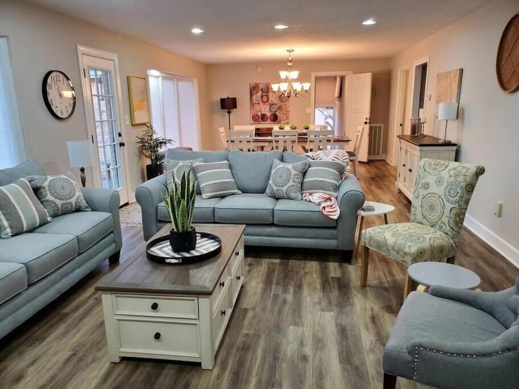 The Residence At Hilltop Acres - Clarksville, Tn ภายนอก รูปภาพ