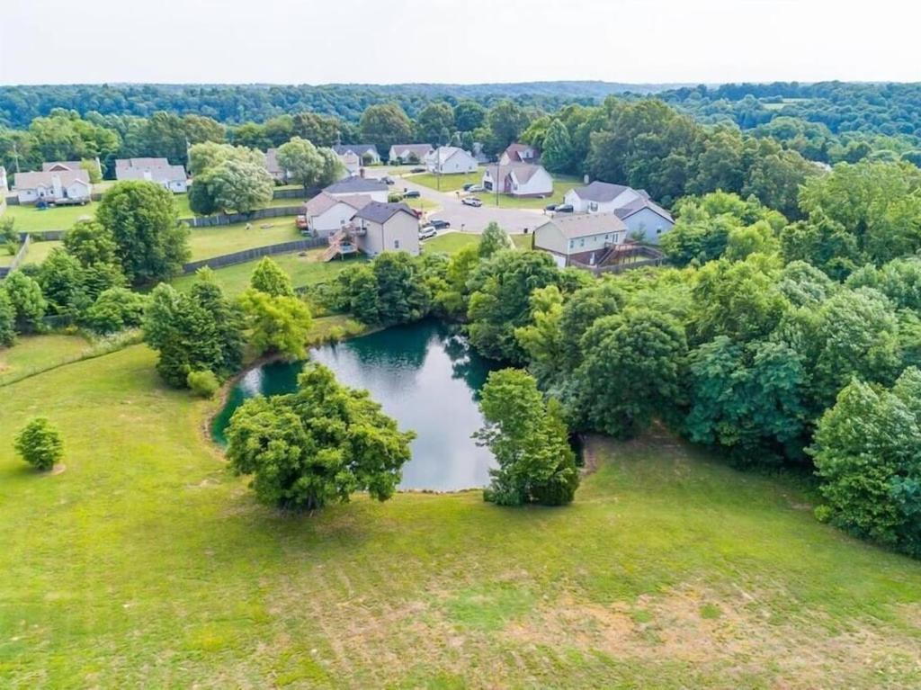 The Residence At Hilltop Acres - Clarksville, Tn ภายนอก รูปภาพ